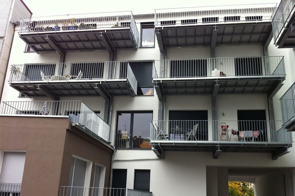 Stahlträger Anbaubalkon